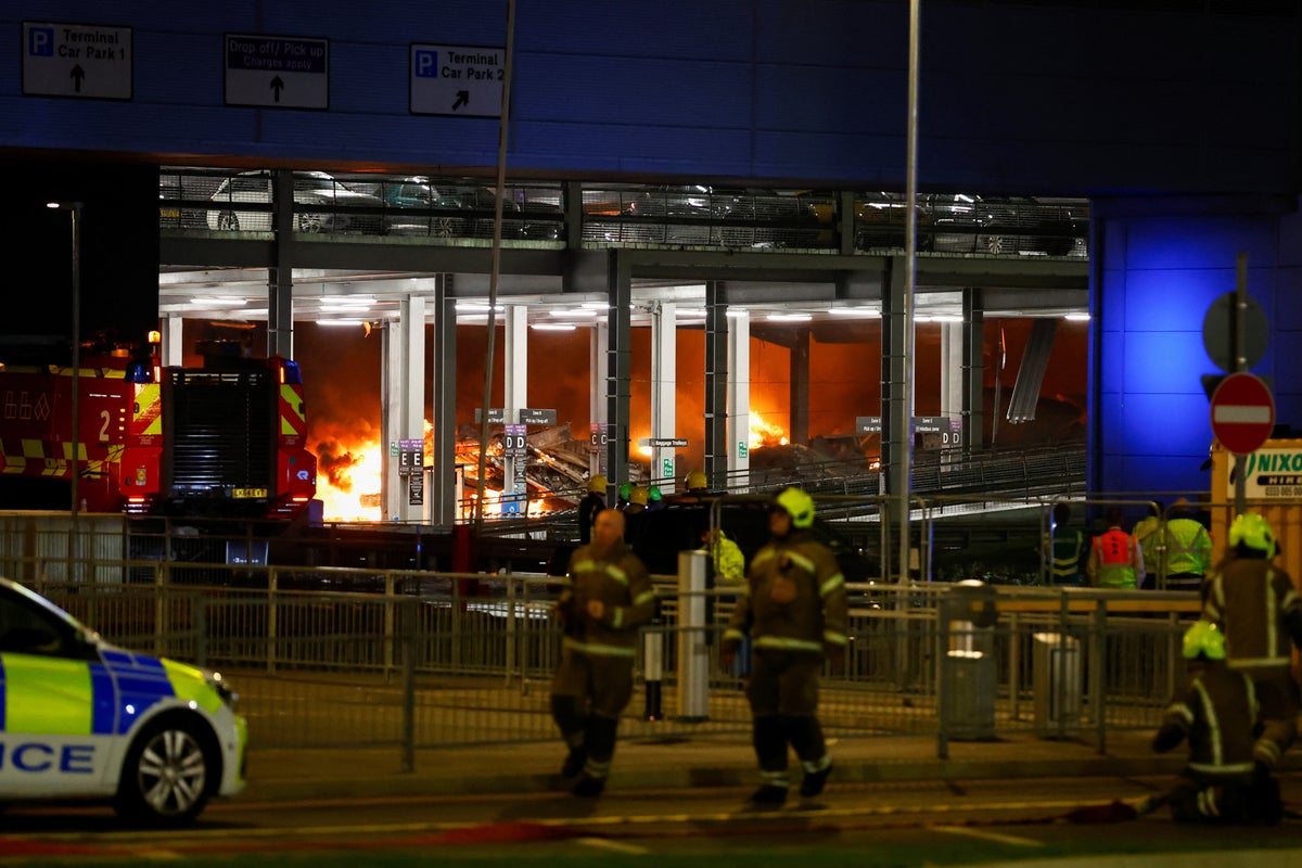 report-reveals-cause-of-huge-luton-airport-car-park-fire-the-independent
